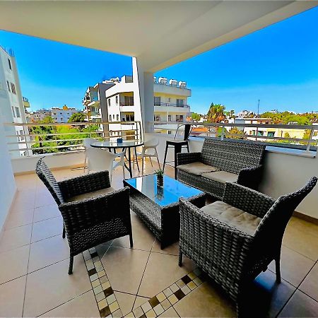 Lara 303 Lägenhet Larnaca Exteriör bild